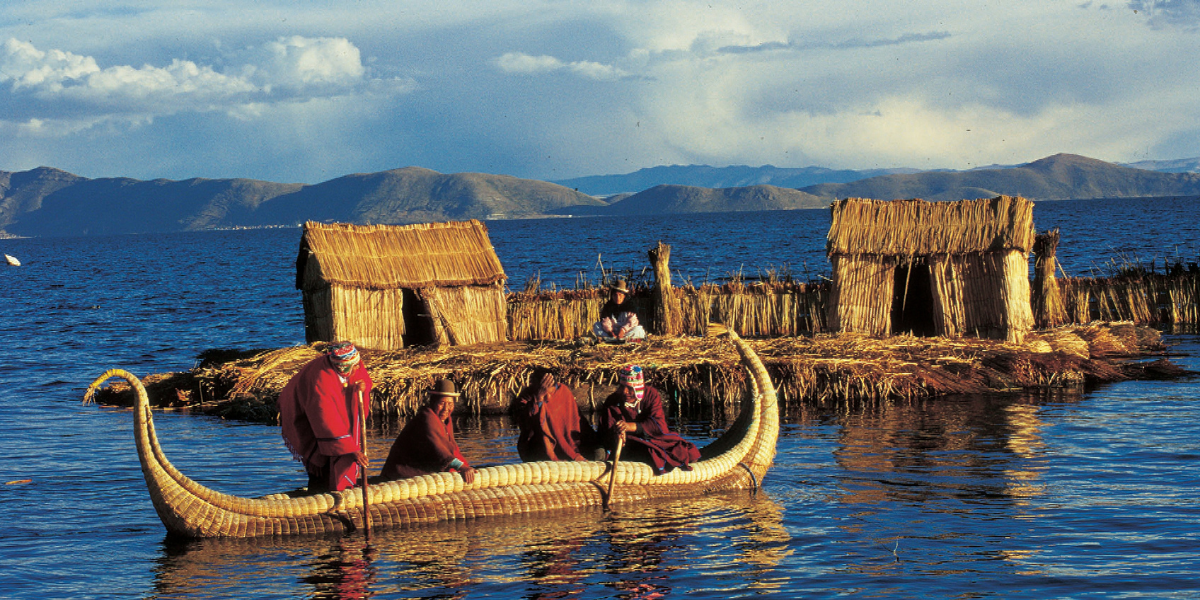 bolivia lake titicaca straw boats