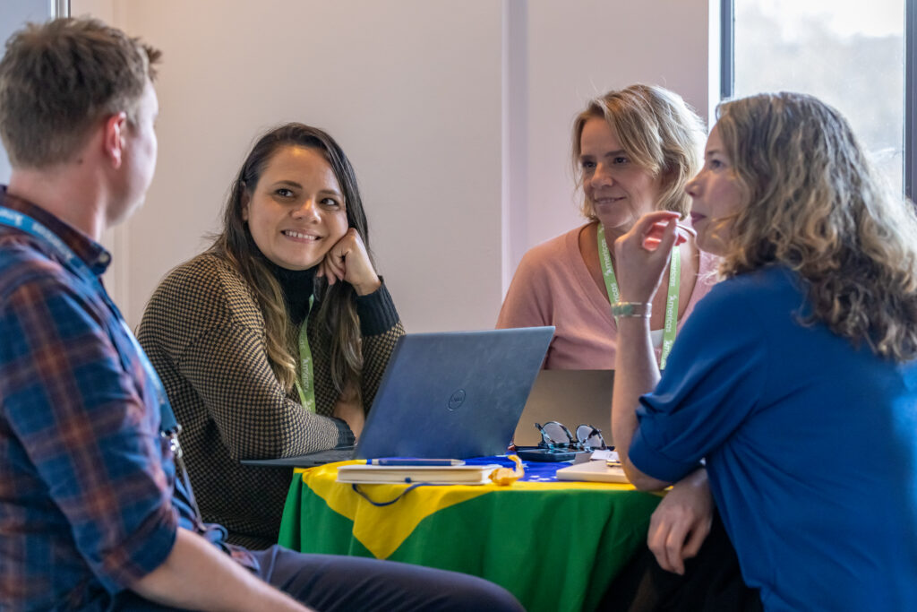 Anna and Karolina Be Brazil