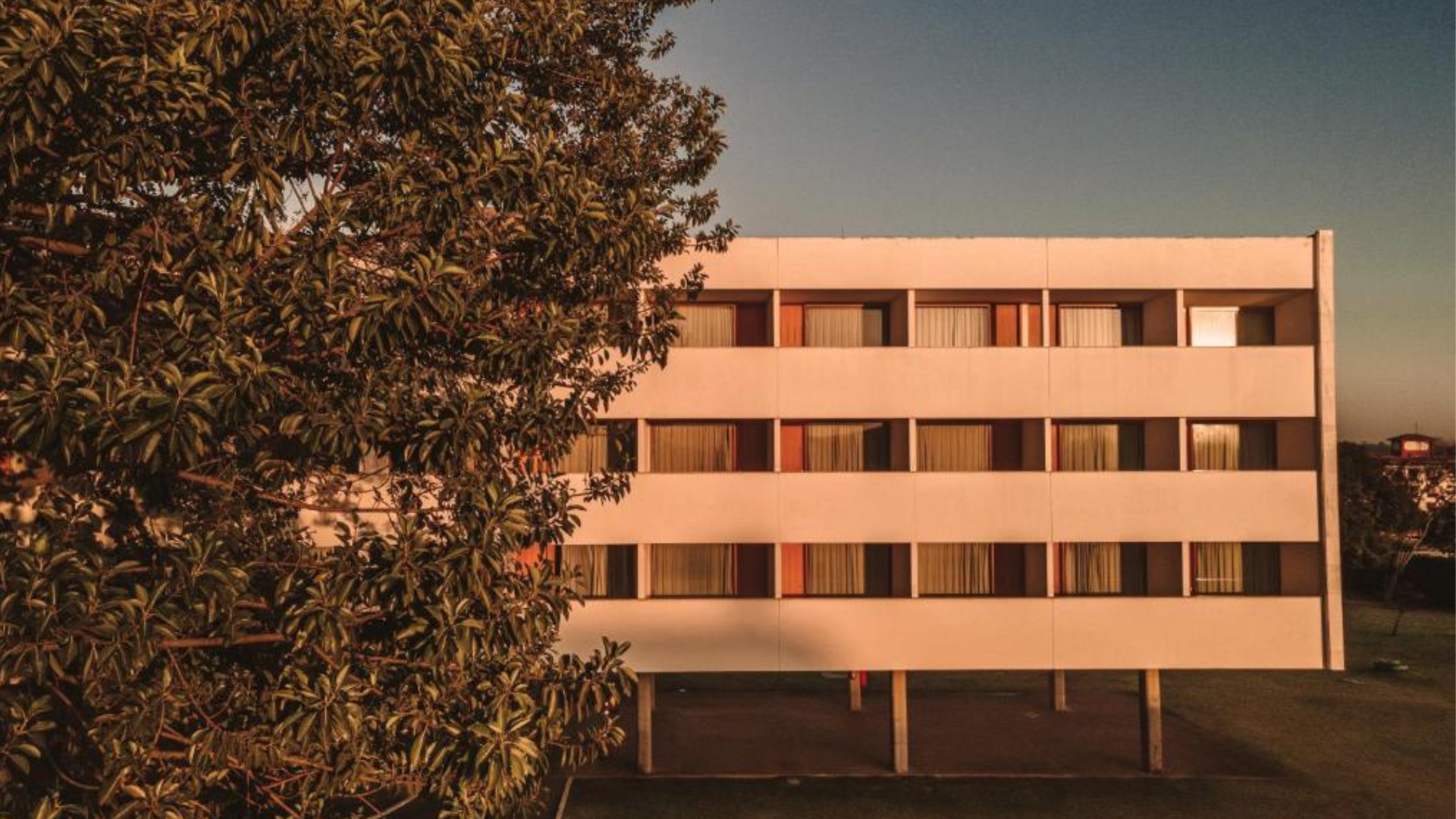 Brasilia Palace Hotel Design facade